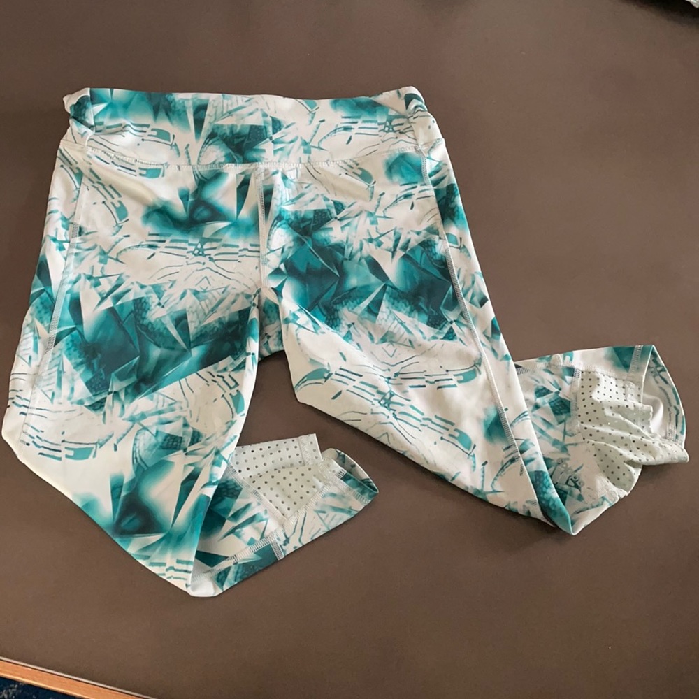 Adidas Cropped Workout Pants